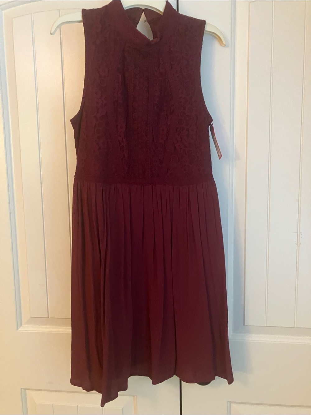 Xhilaration Sleeveless Lace Yoke Pleated Mini Dress - Burgundy